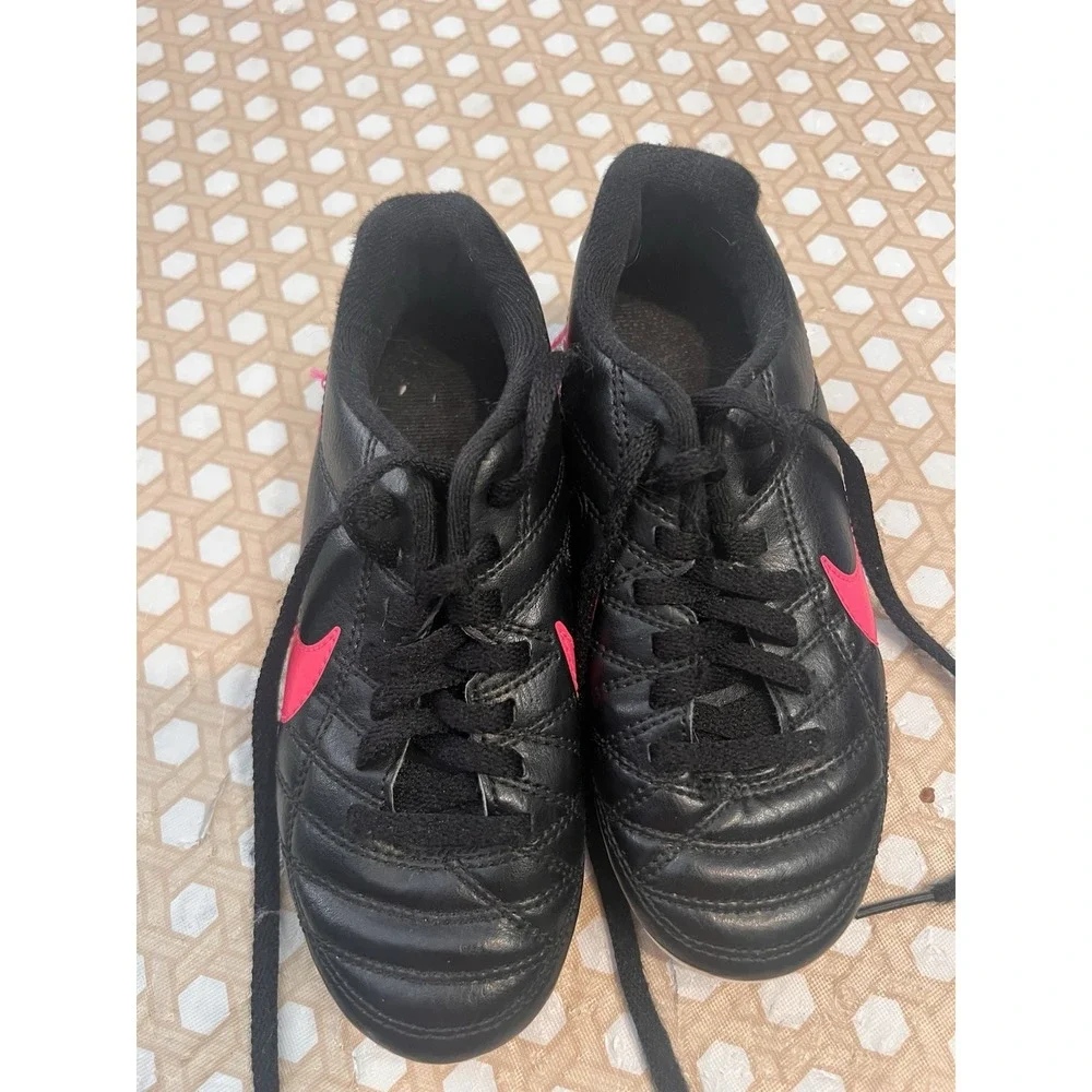 Soccer Girls Shoes Black Pink Nike Size 12c